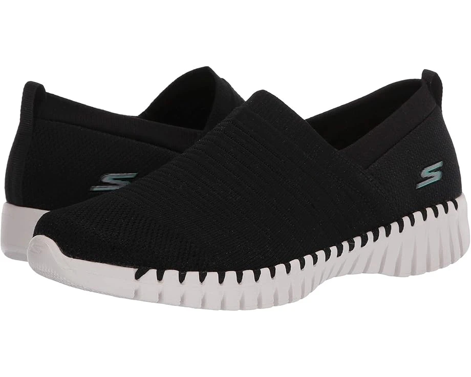 SKECHERS Performance Go Walk Smart - Wise 3 SKECHERS Performance Go Walk Smart - Wise